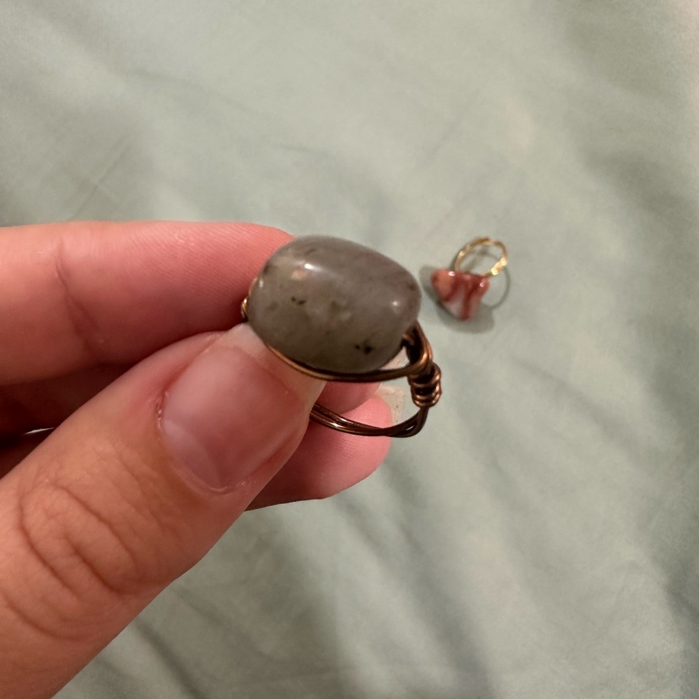 Elegant Multi-Stone Wire Wrapped Rings - Picture 3 of 8